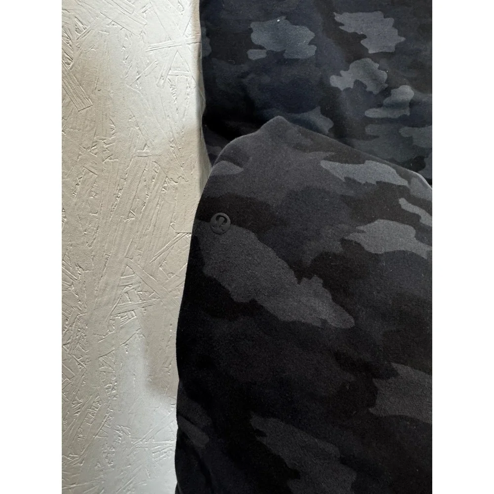 Lululemon Scuba‎ High Rise Jogger 14 Heritage 365 Camo Deep Coal Multi LW5DHGS